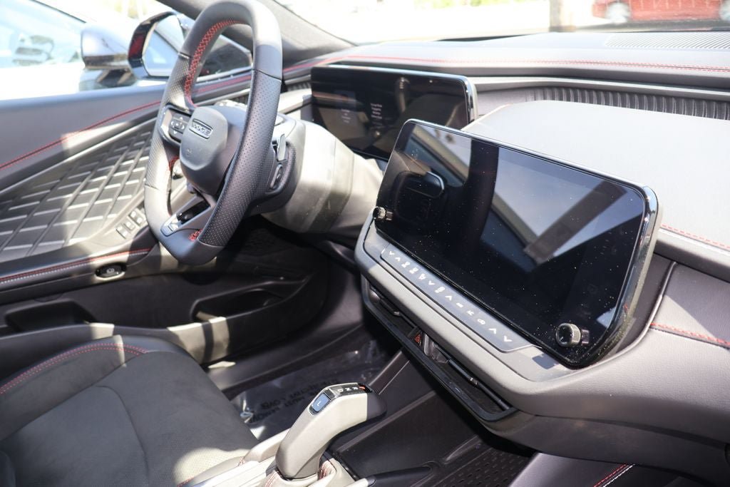 New 2026 Dodge Charger R/T AWD/4WD image 15