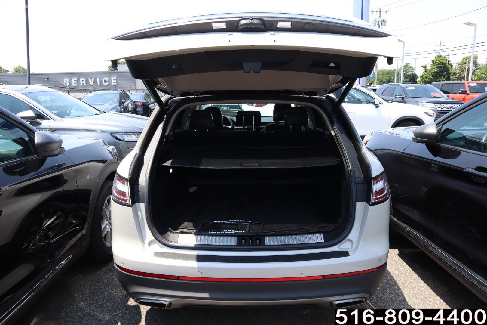 Used 2022 Lincoln Nautilus Reserve AWD/4WD image 18