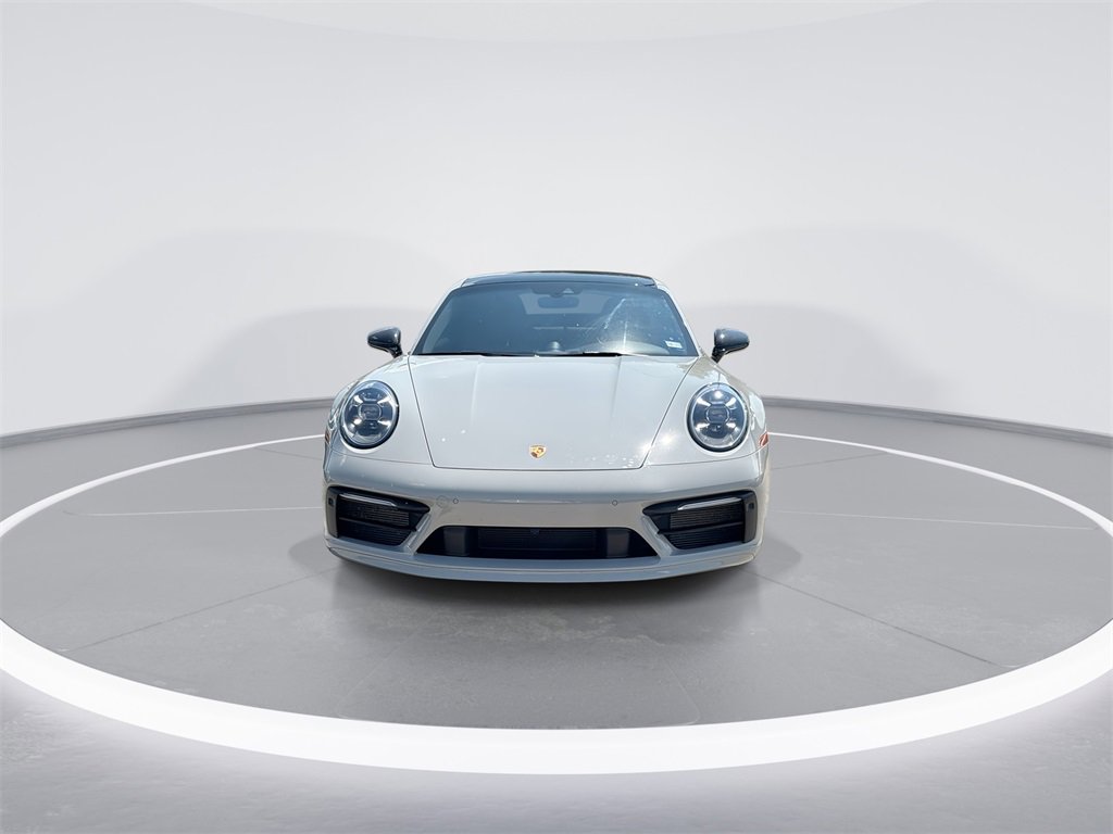 Used 2024 Porsche 911 Carrera 4S image 2
