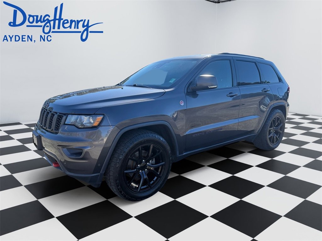Used 2018 Jeep Grand Cherokee Trailhawk image 1