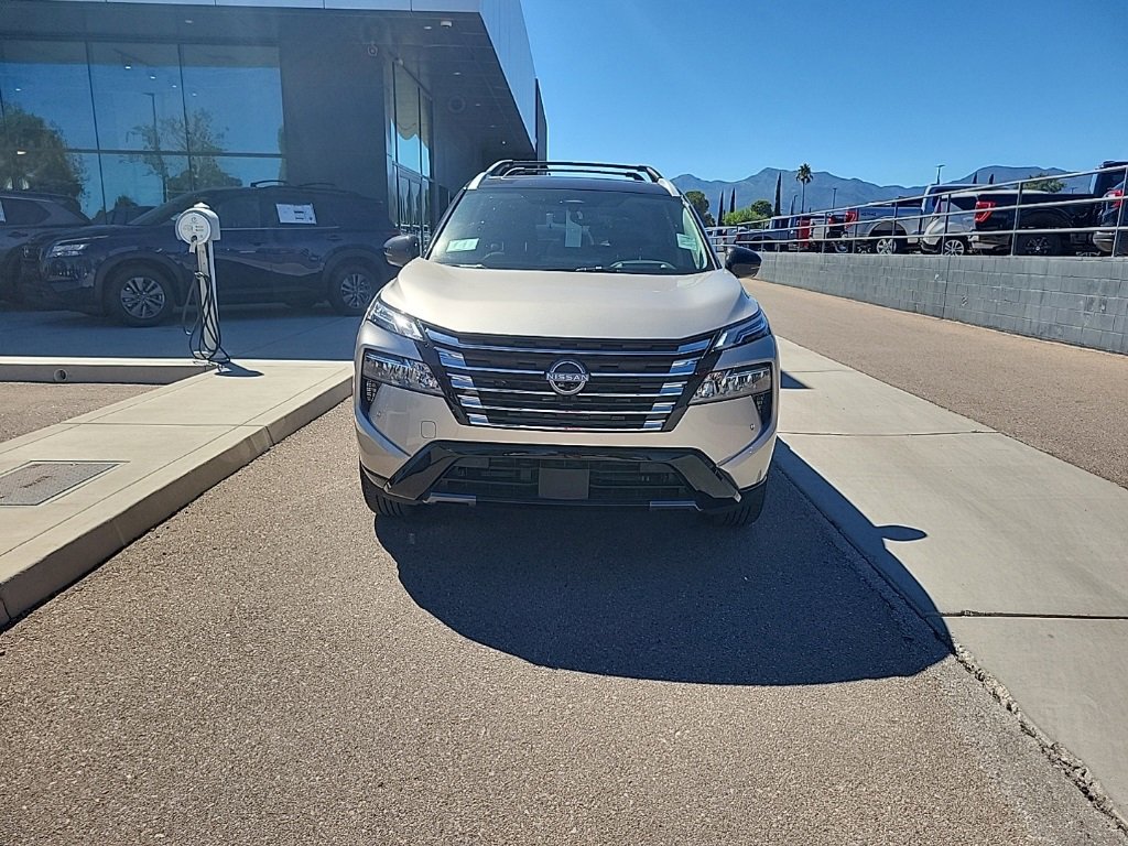 New 2026 Nissan Rogue Platinum image 2