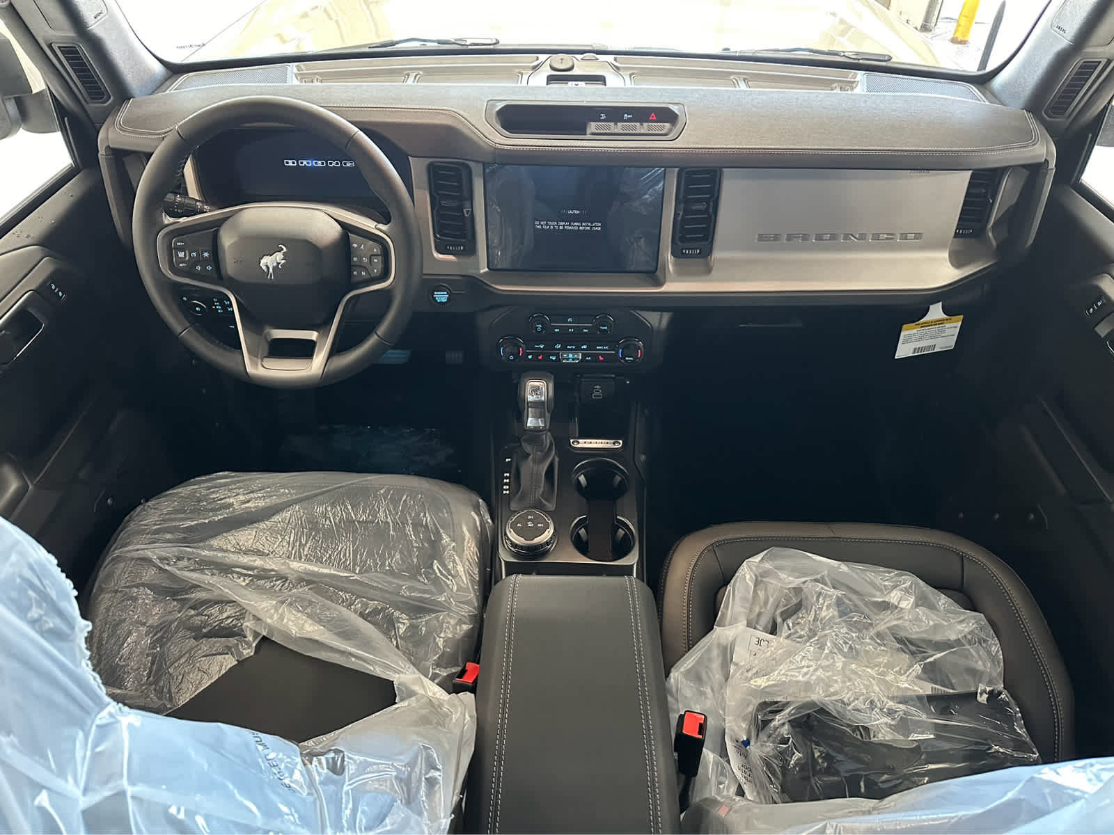 New 2026 Ford Bronco Outer Banks AWD/4WD image 16