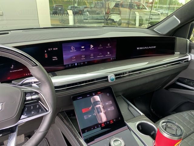 Used 2025 Cadillac Escalade V AWD/4WD image 26