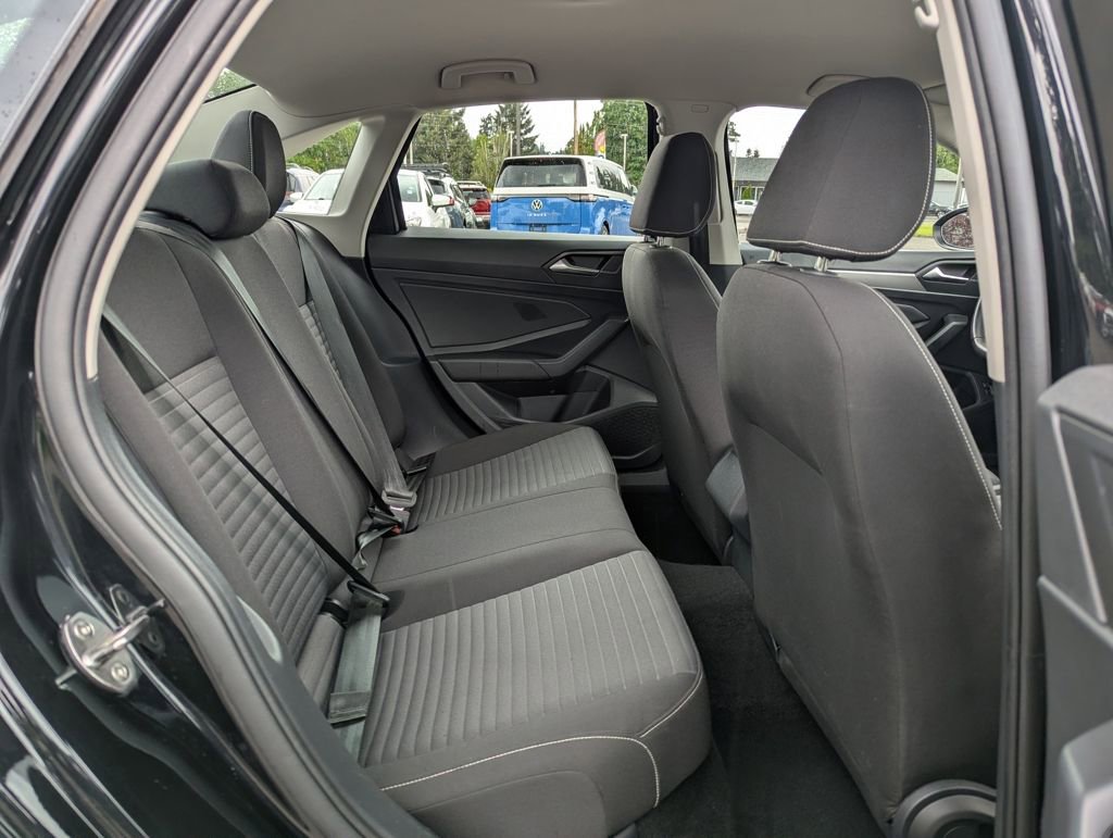 Used 2024 Volkswagen Jetta S FWD image 28