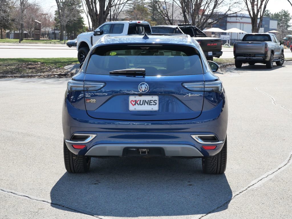 Used 2022 Buick Envision Avenir w/ Technology Package II AWD/4WD image 8