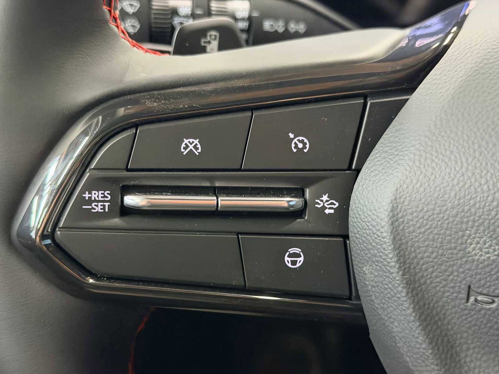 New 2026 Chevrolet Equinox EV RS image 25