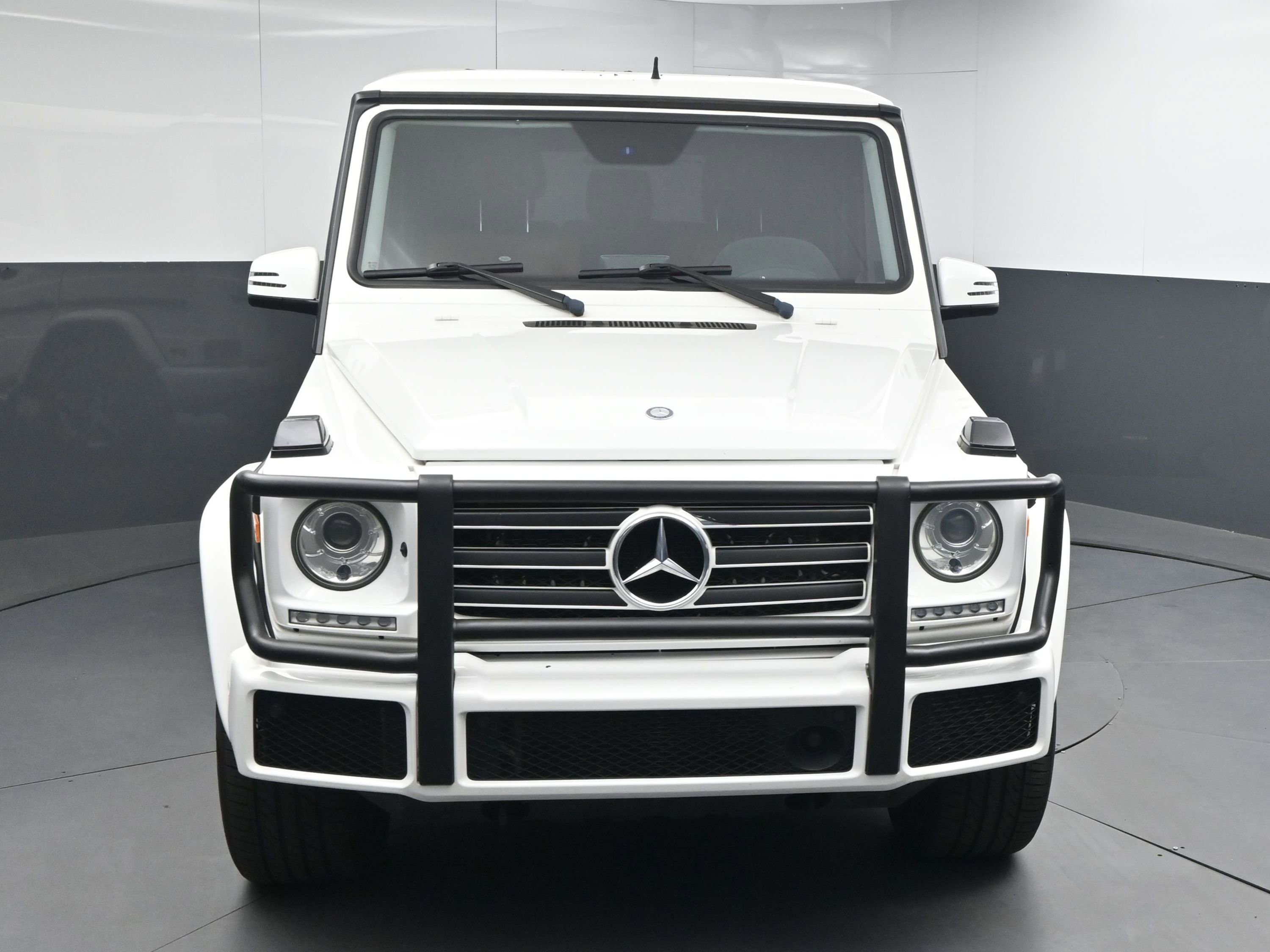 Used 2016 Mercedes-Benz G 550 image 2