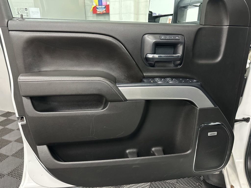 Used 2015 Chevrolet Silverado 2500 LTZ AWD/4WD image 19