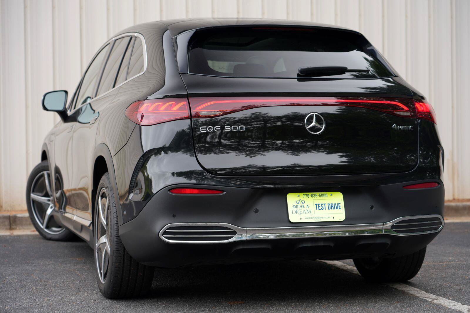 Used 2023 Mercedes-Benz EQE 500 4MATIC SUV image 6