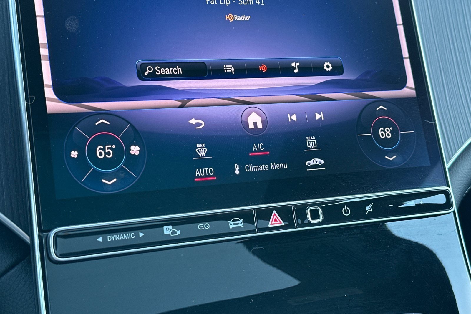 Used 2022 Mercedes-Benz EQS 450+ Sedan w/ AMG Line Exterior image 19