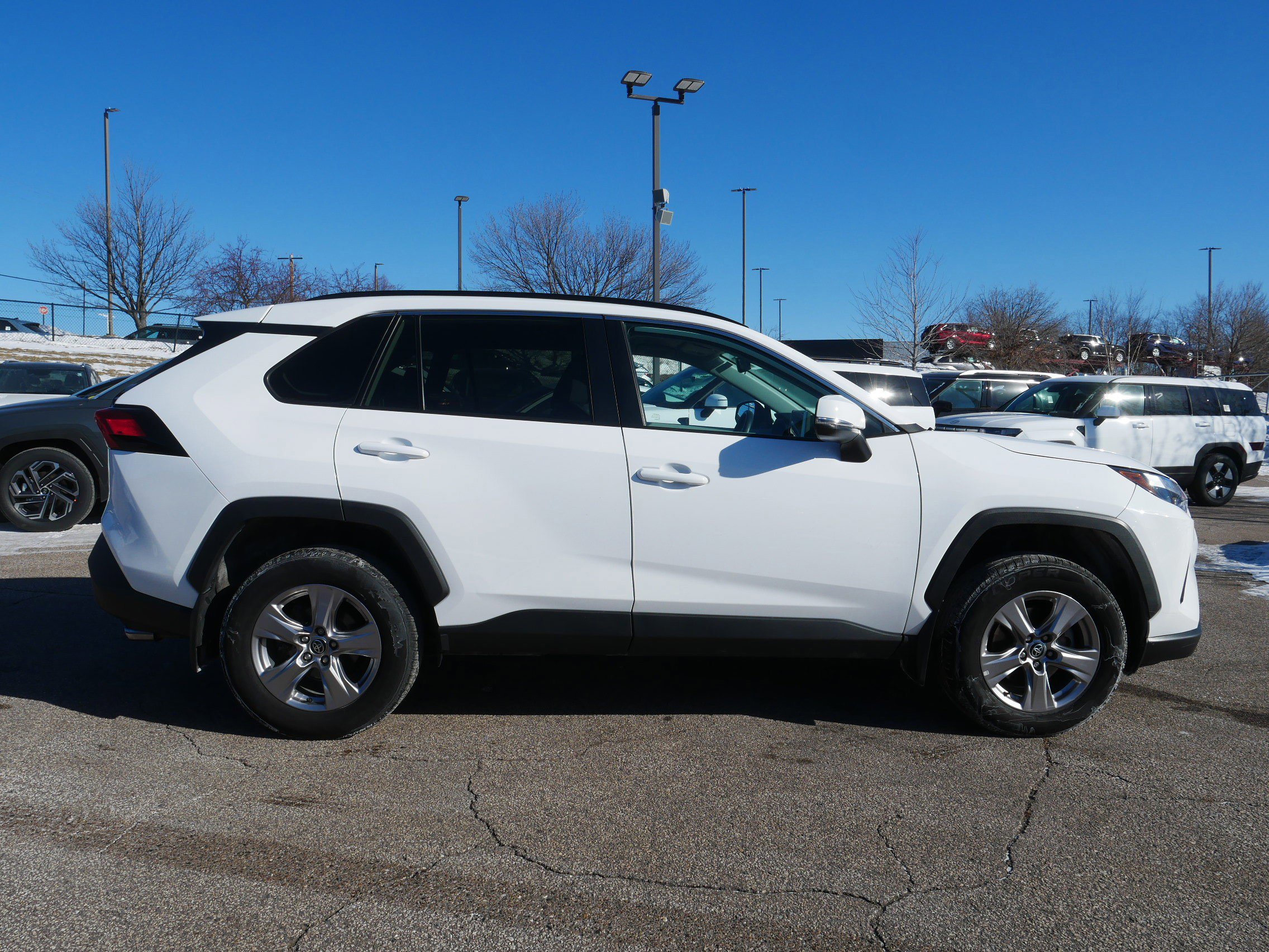 Used 2023 Toyota RAV4 XLE image 5