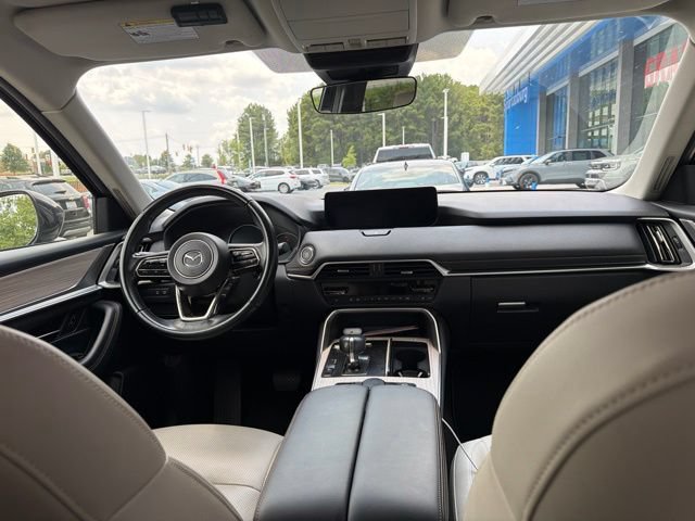 Used 2024 MAZDA CX-90 3.3 Turbo w/ Preferred Plus AWD/4WD image 27