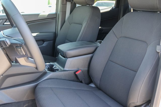 New 2026 GMC Canyon Elevation w/ Convenience Package image 9