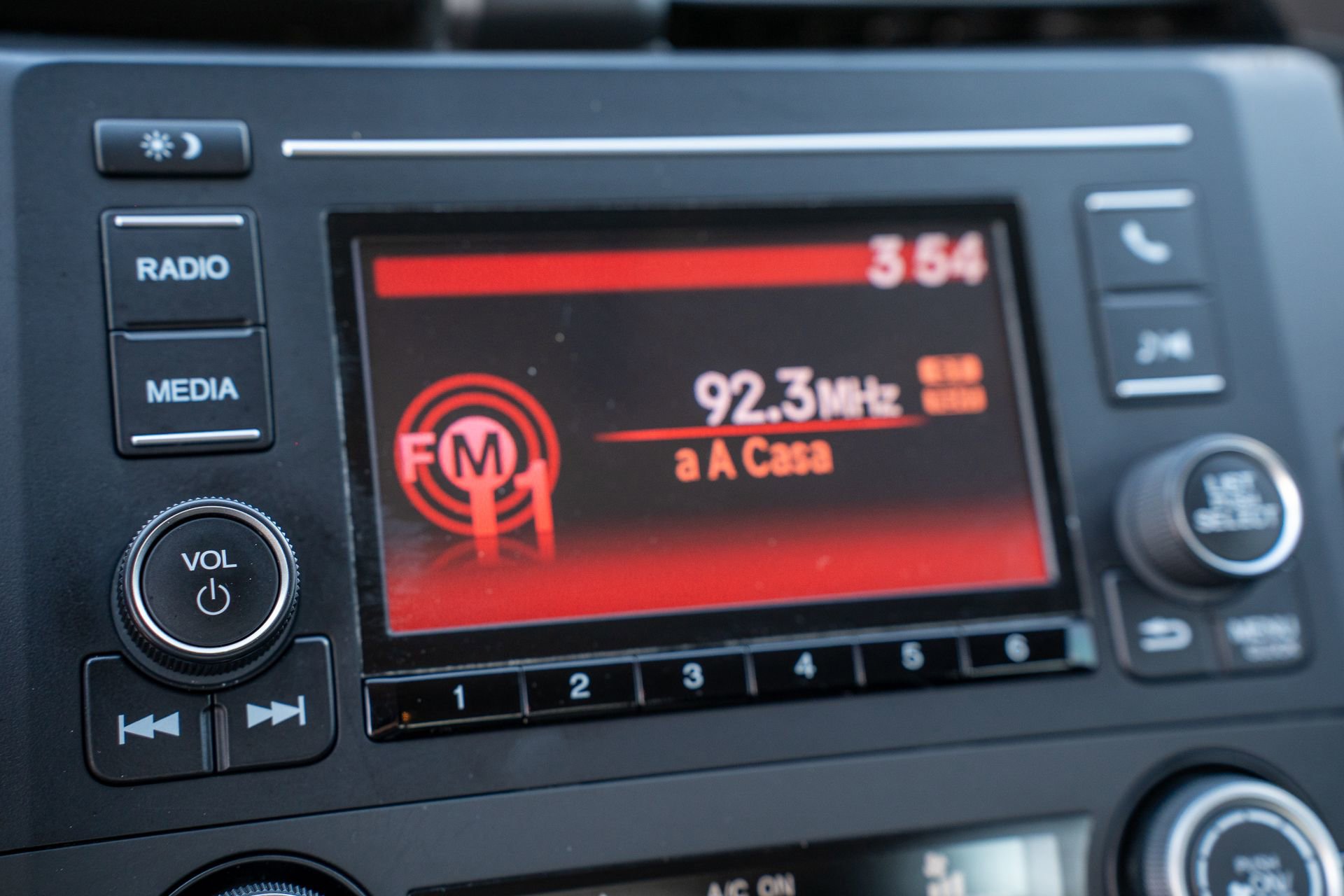 Certified 2019 Honda Civic LX image 32