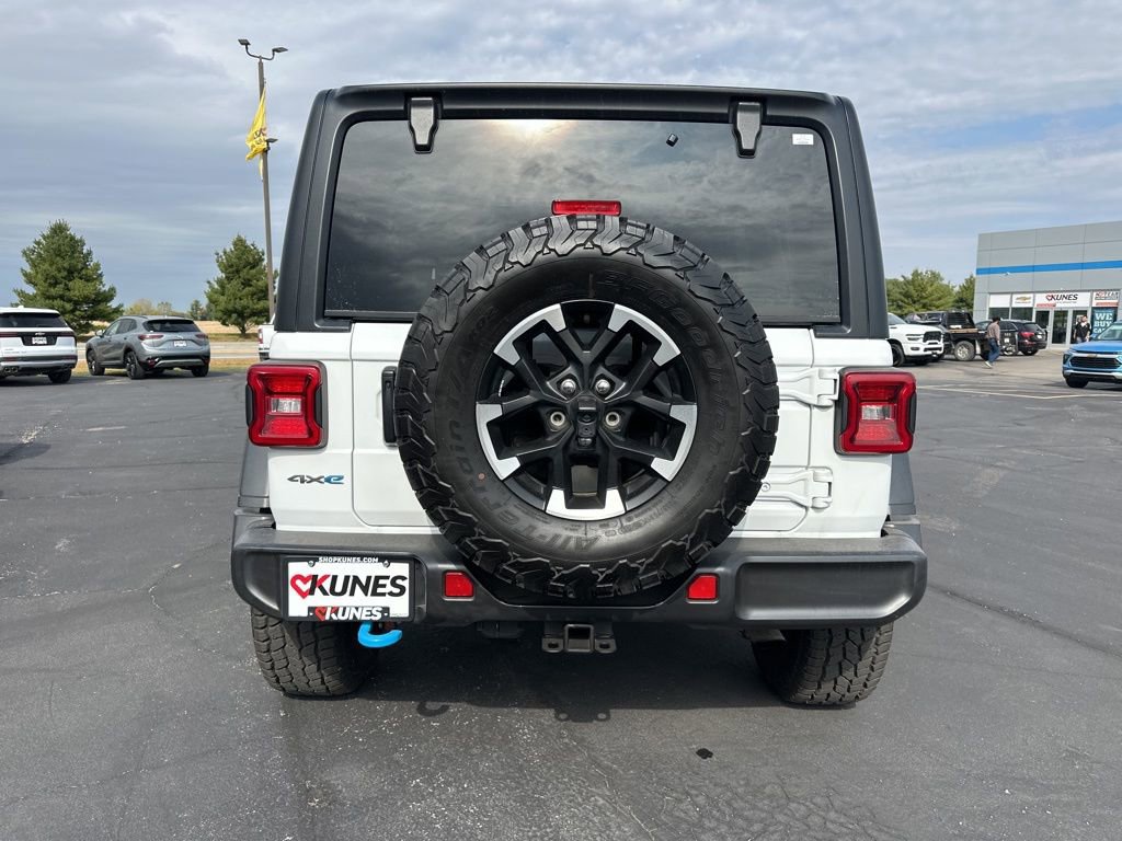 Used 2024 Jeep Wrangler Unlimited Rubicon 4xe image 11