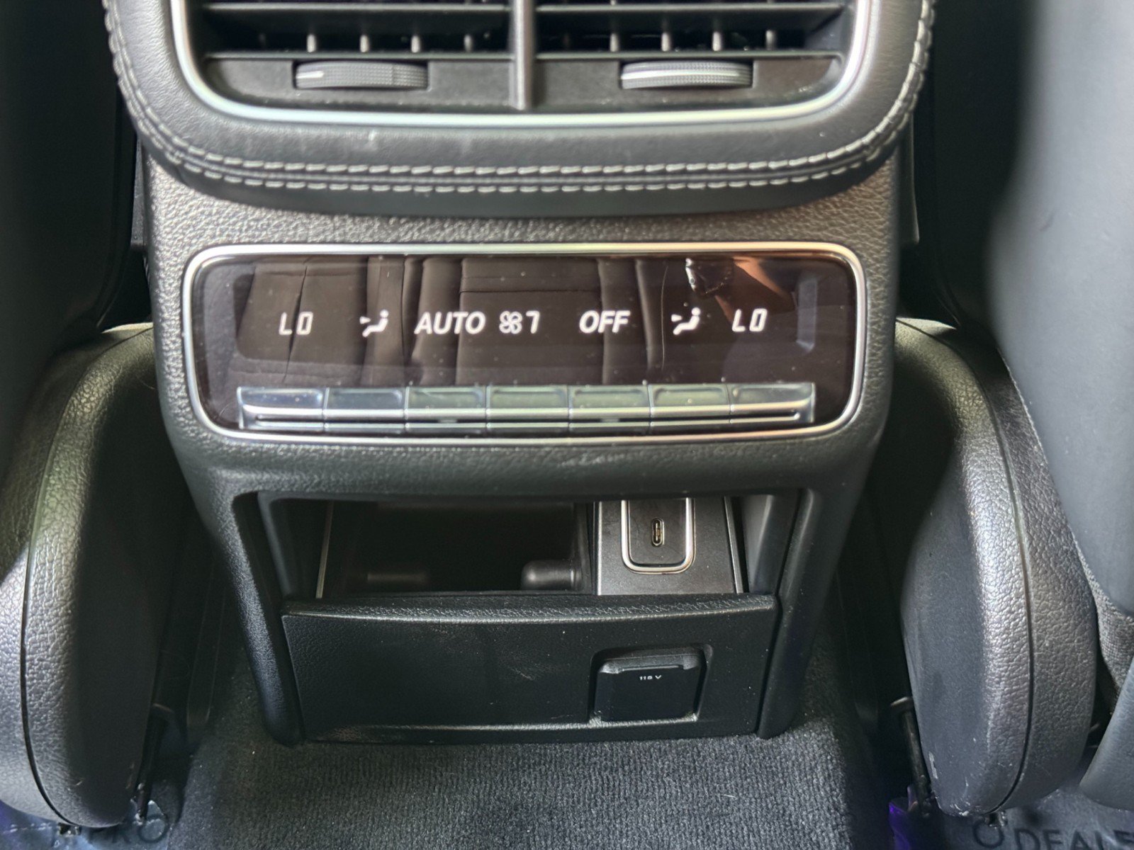 Used 2021 Mercedes-Benz GLS 580 4MATIC image 44