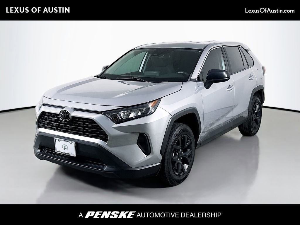 Used 2022 Toyota RAV4 LE FWD image 1