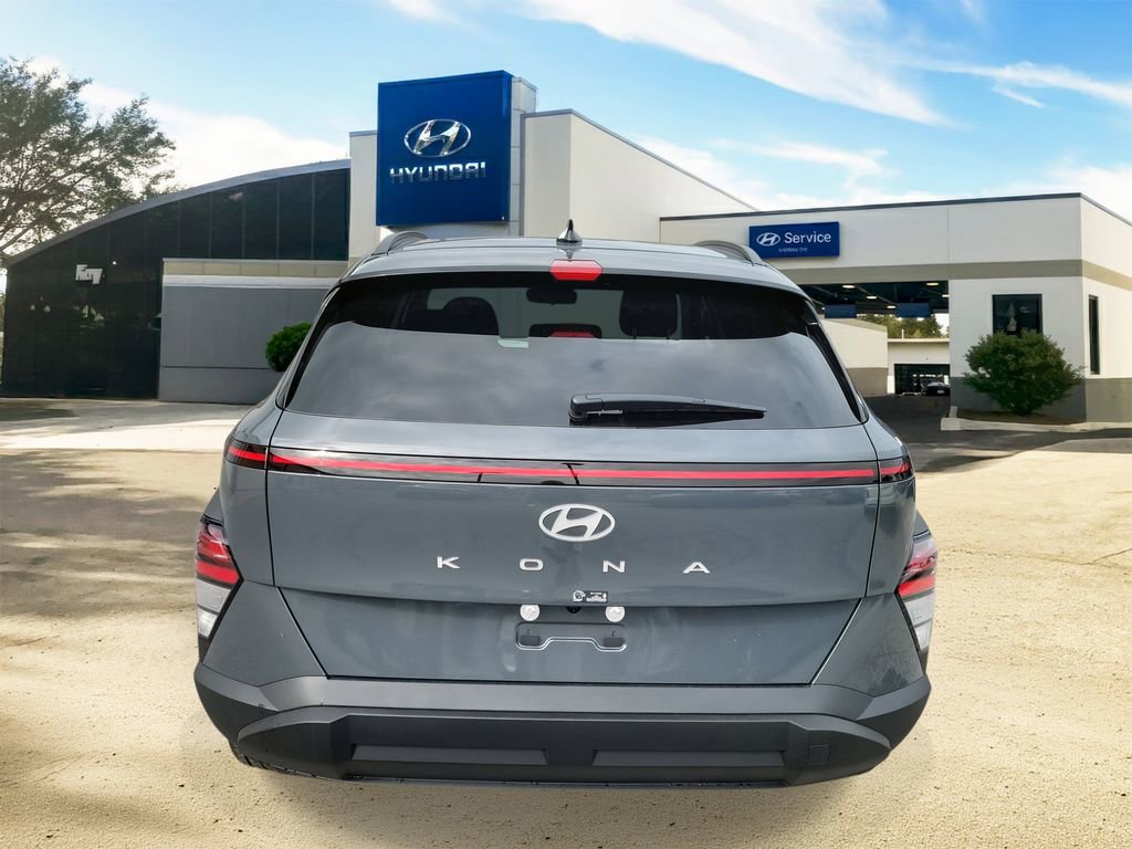 Used 2026 Hyundai Kona SEL Sport image 5