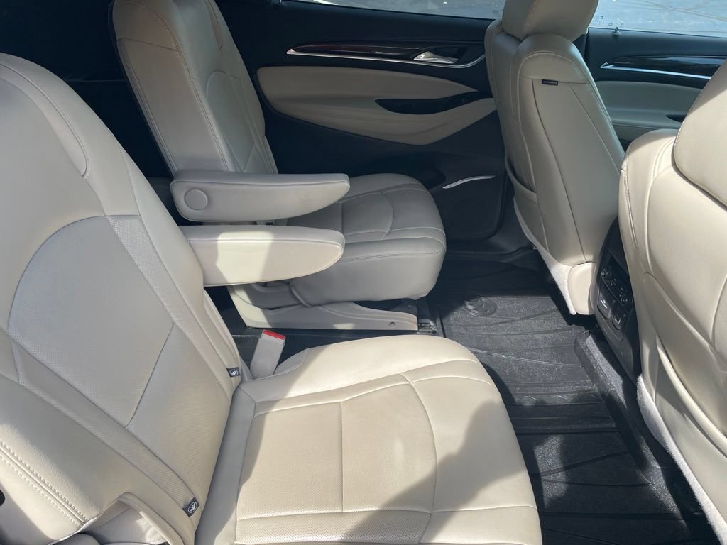 Used 2019 Buick Enclave Premium AWD/4WD image 39