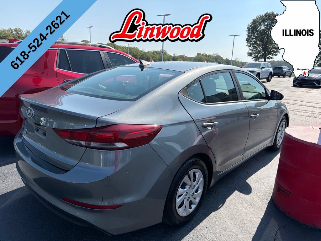 Used 2017 Hyundai Elantra SE FWD image 5