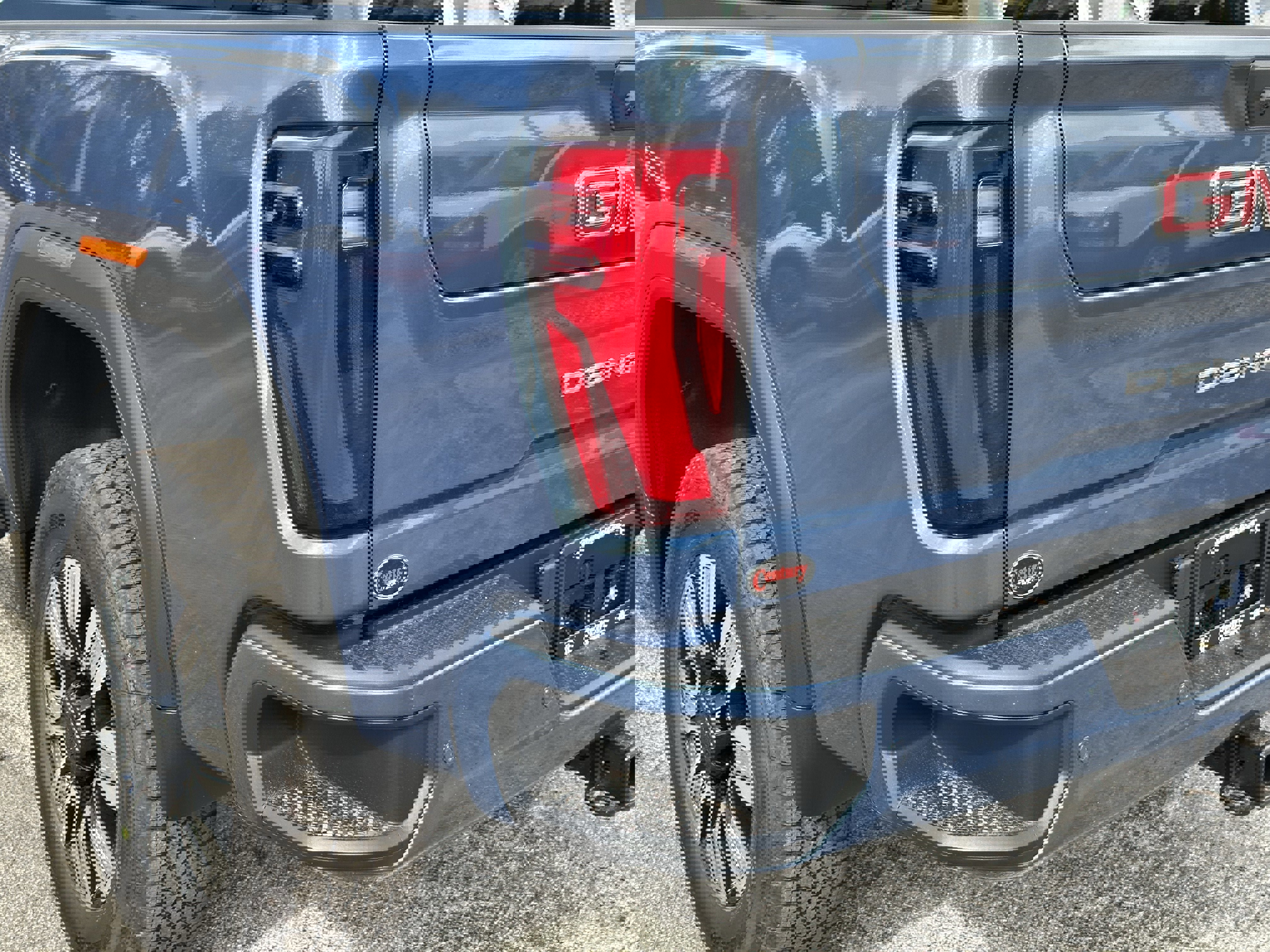 New 2026 GMC Sierra 2500 Denali w/ Denali Reserve Package image 10