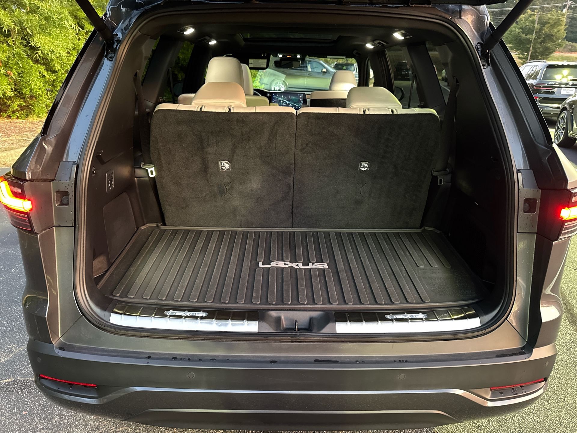 Used 2024 Lexus TX 350 AWD w/ Captains Chair Package image 28