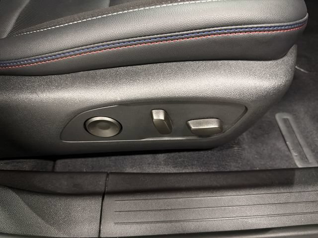 Certified 2026 Chevrolet Equinox EV RS w/ Convenience Package II AWD/4WD image 19