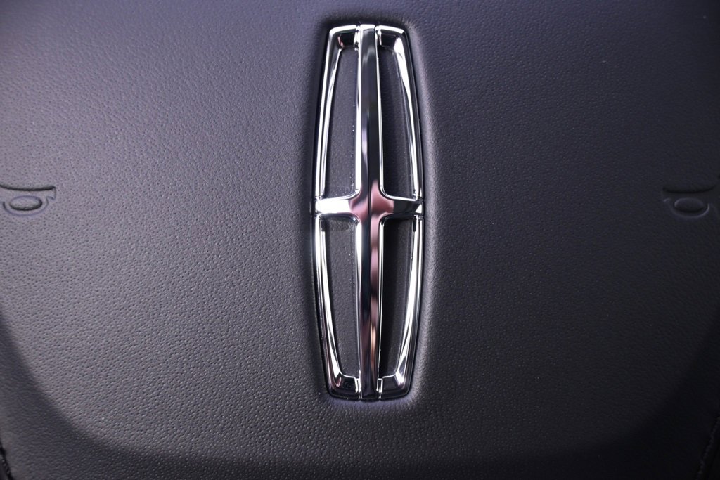 New 2026 Lincoln Aviator Reserve image 35