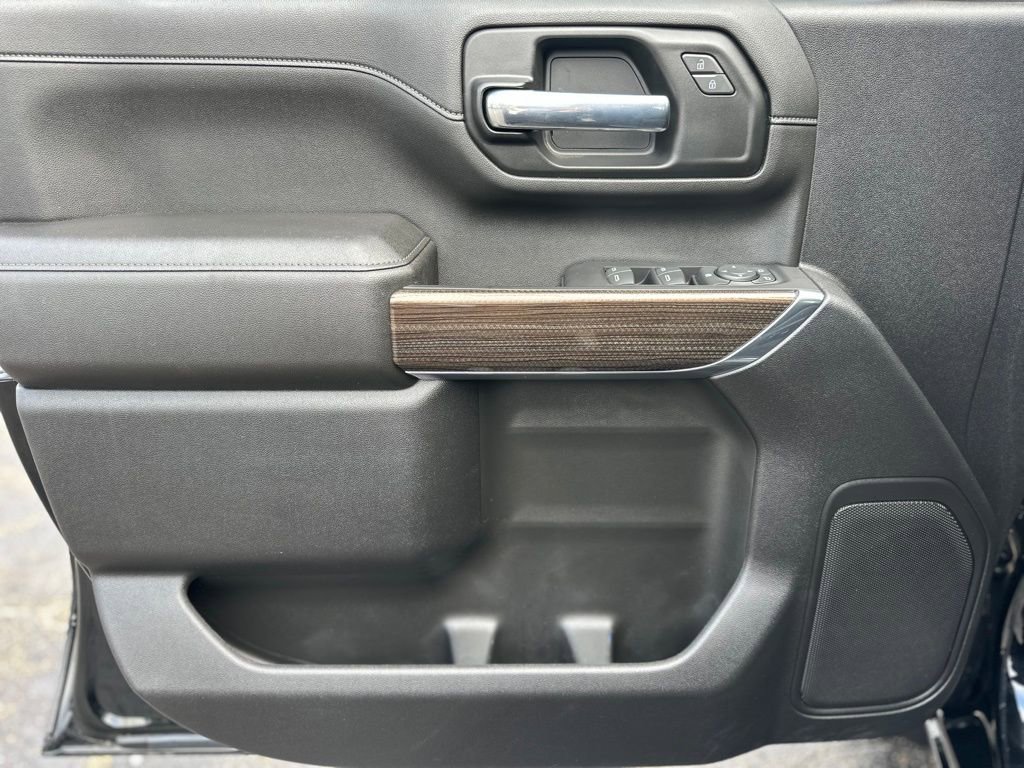 Used 2023 Chevrolet Silverado 3500 LT w/ Convenience Package image 17