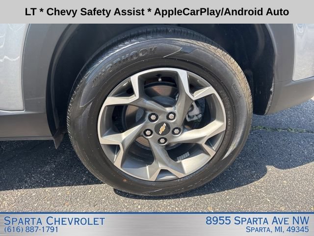 Used 2024 Chevrolet Trax LT FWD image 10