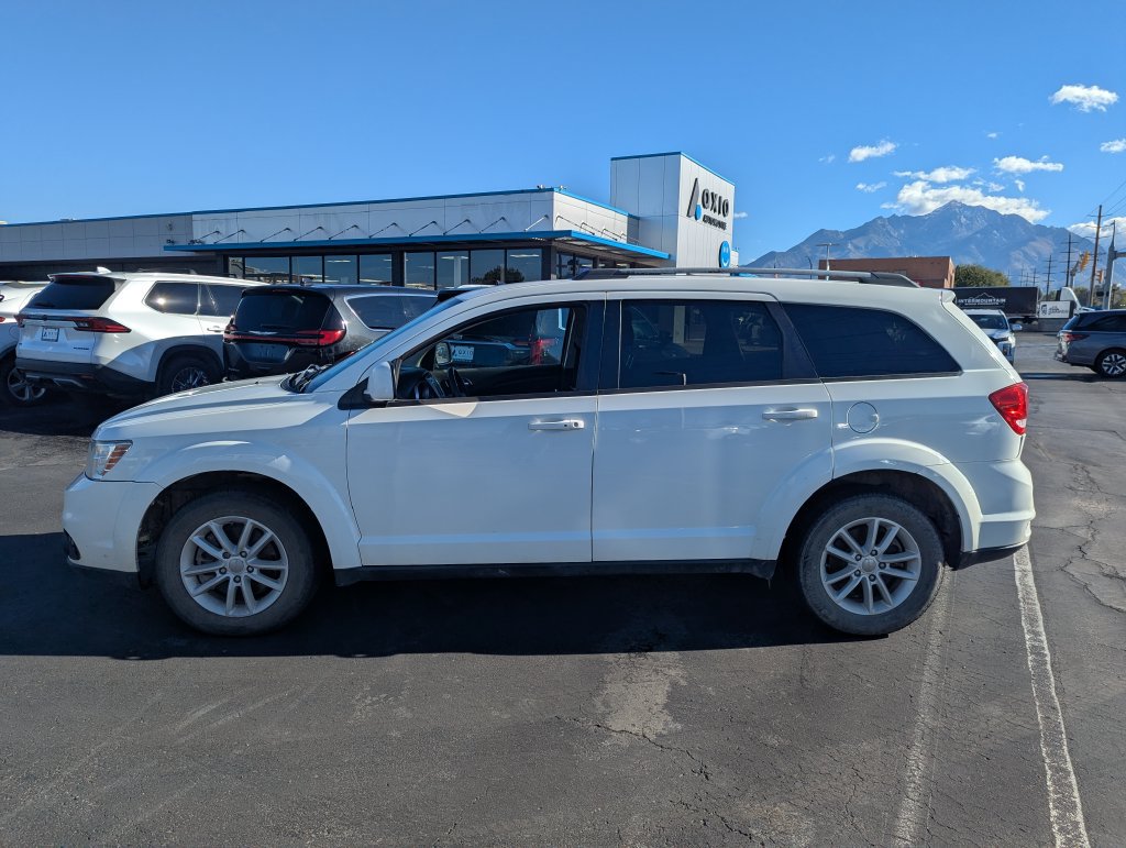 Used 2017 Dodge Journey SXT FWD image 8