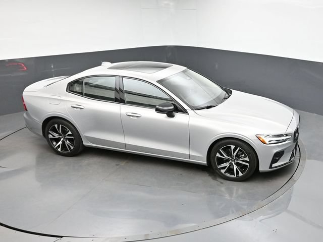 Used 2023 Volvo S60 B5 Core w/ Climate Package FWD image 40