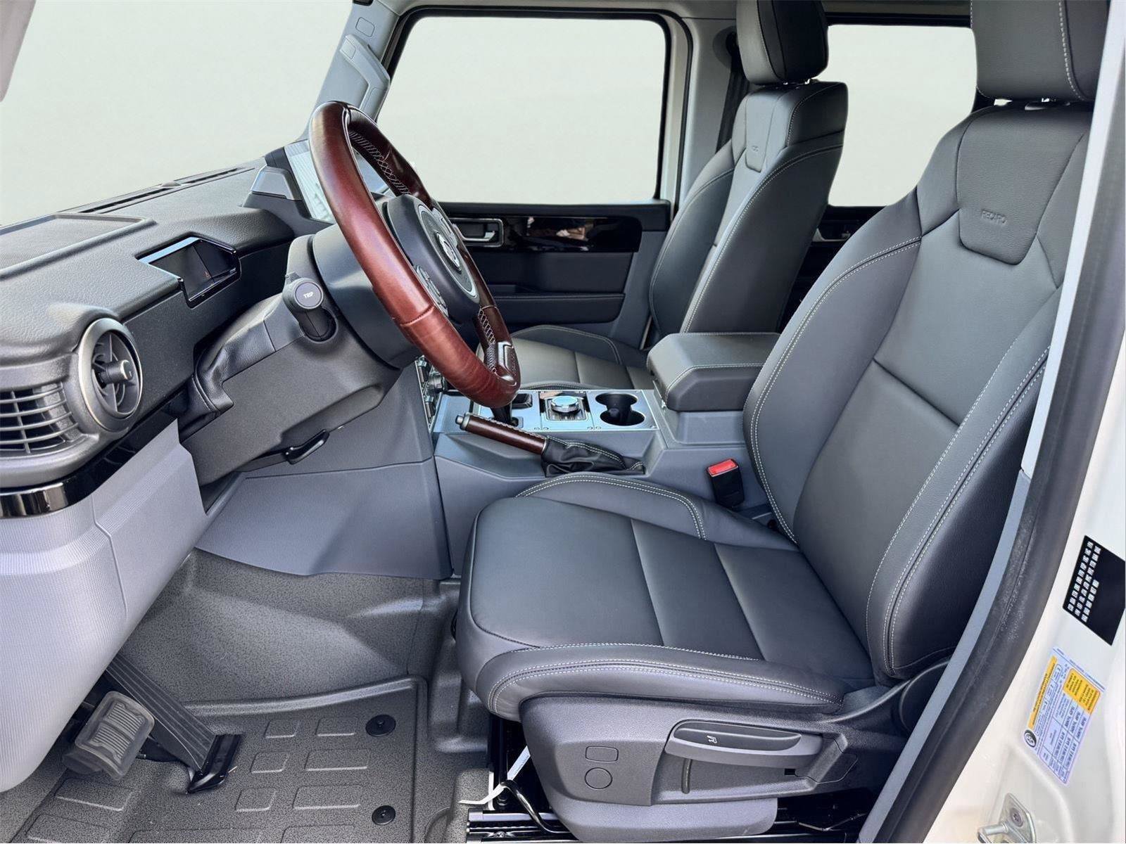 New 2025 INEOS Grenadier Quartermaster AWD/4WD image 18