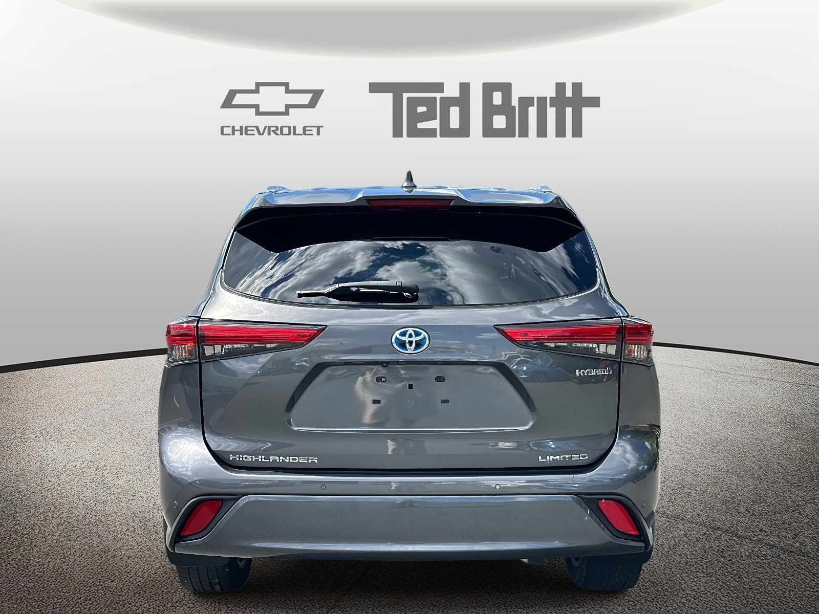 Used 2023 Toyota Highlander Limited image 5