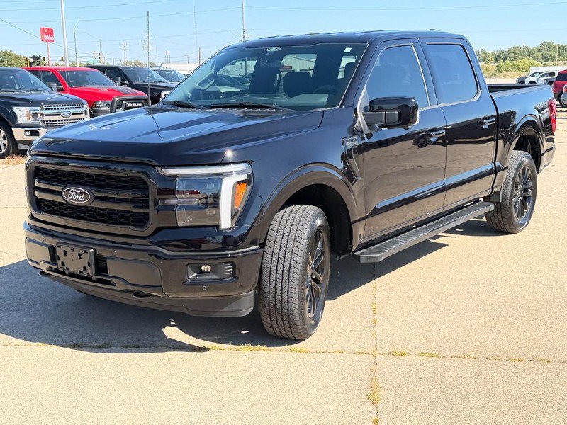 Used 2025 Ford F150 Lariat AWD/4WD image 7