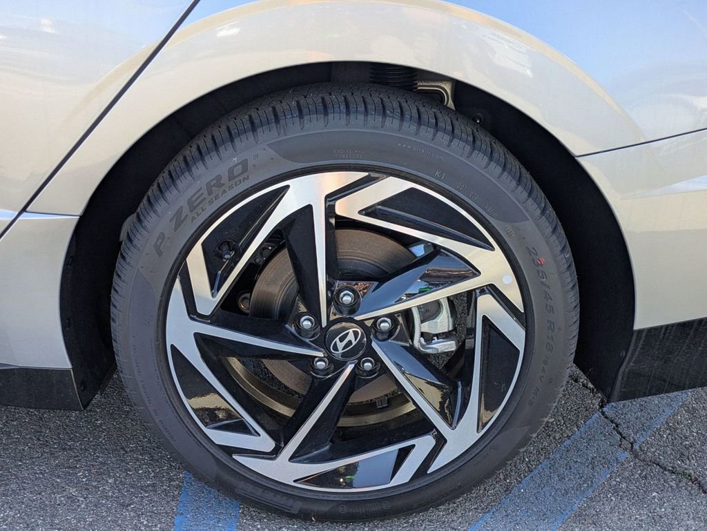 New 2025 Hyundai Sonata SEL image 11