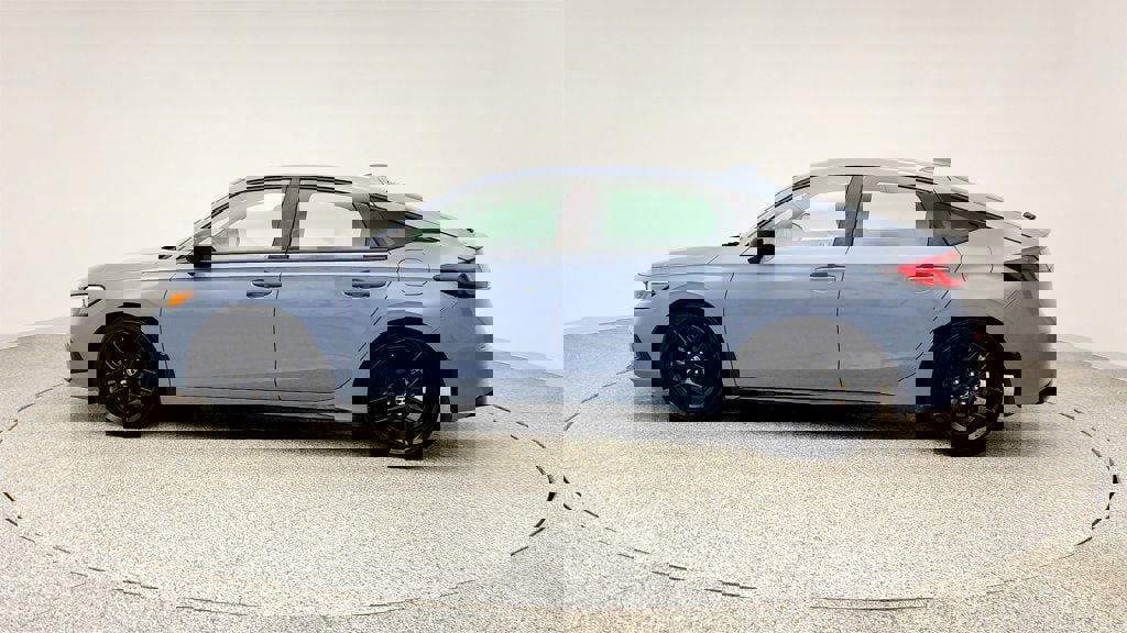 Used 2023 Honda Civic Sport image 8