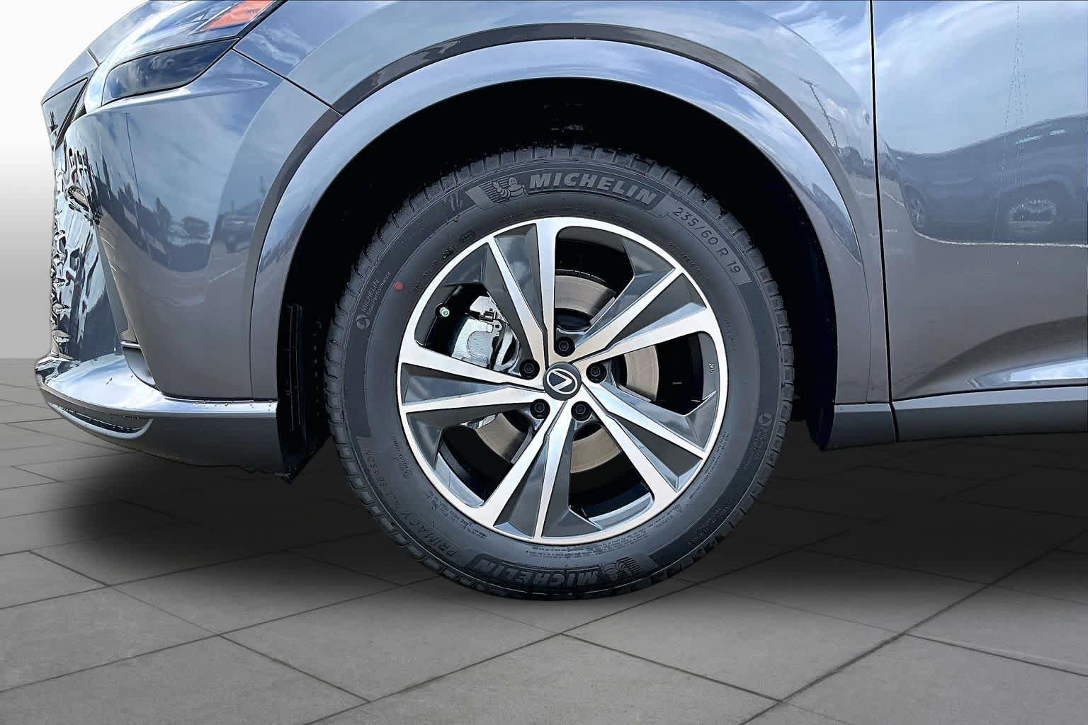 New 2026 Lexus RX 350 FWD image 11
