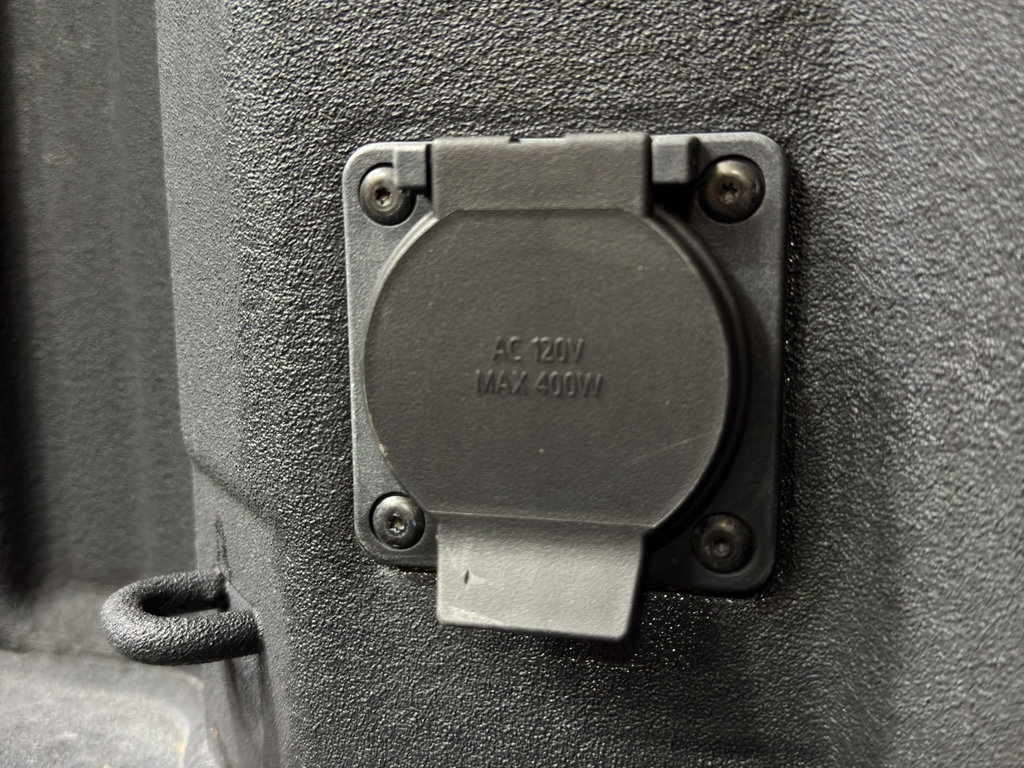 Used 2025 GMC Sierra 1500 Elevation w/ LPO, Elevation Black Package image 25