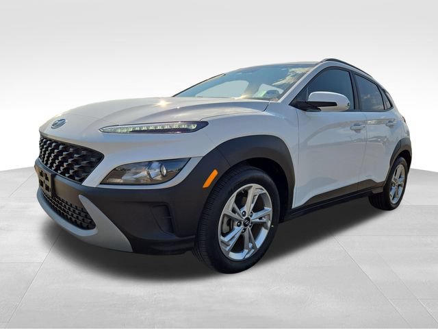 Used 2023 Hyundai Kona SEL FWD image 5