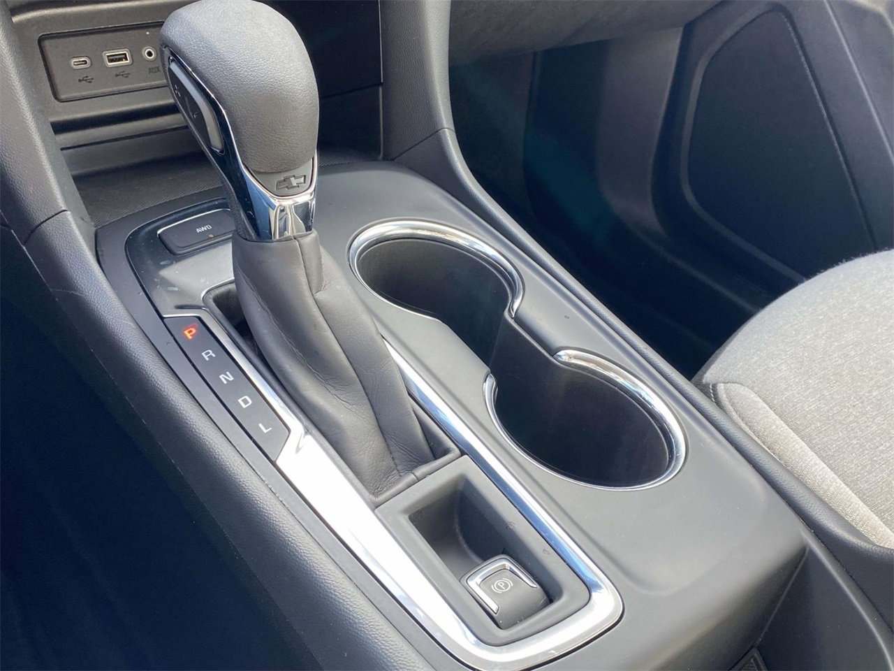 Used 2022 Chevrolet Equinox LS w/ LS Convenience Package image 29