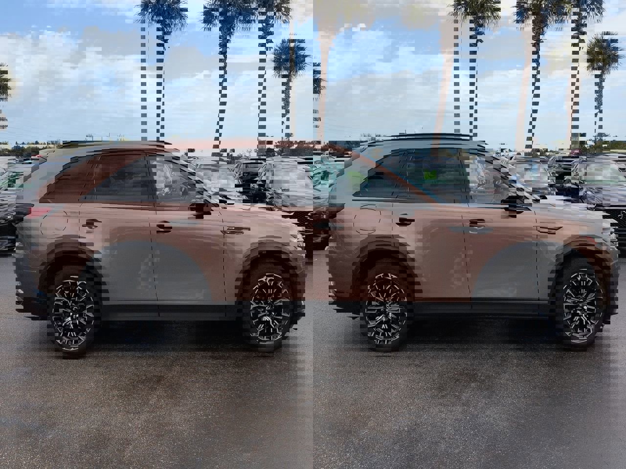 Certified 2025 MAZDA CX-70 Plug-In Hybrid w/ Premium Pkg image 3