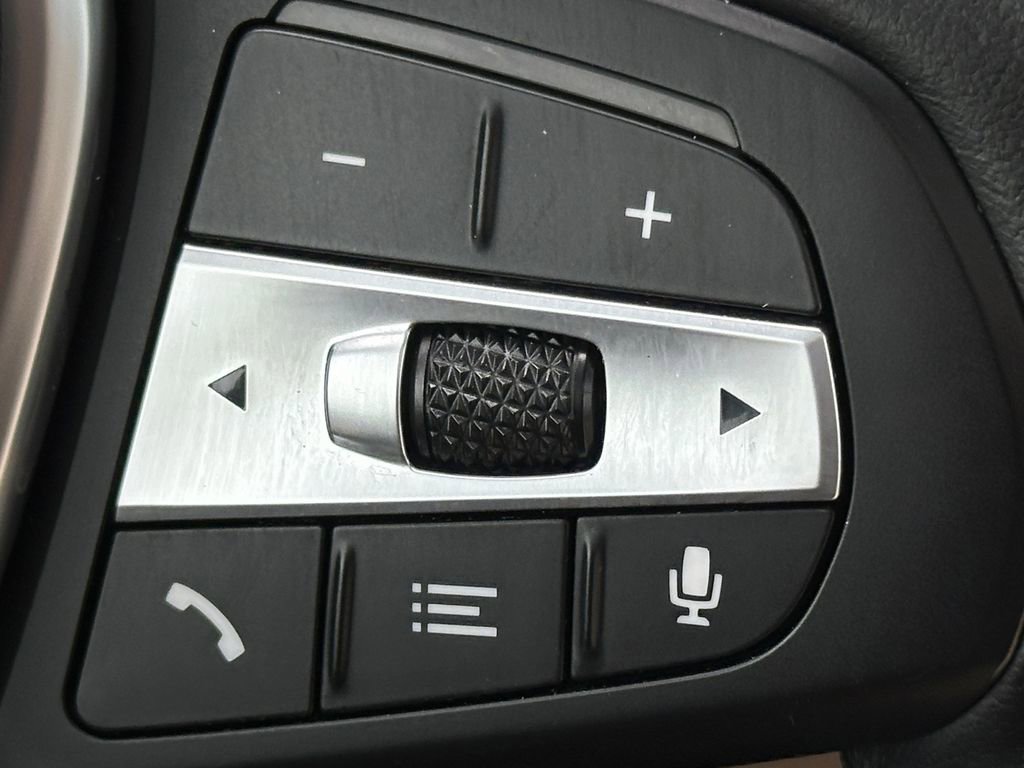 Used 2022 BMW X5 xDrive40i image 17