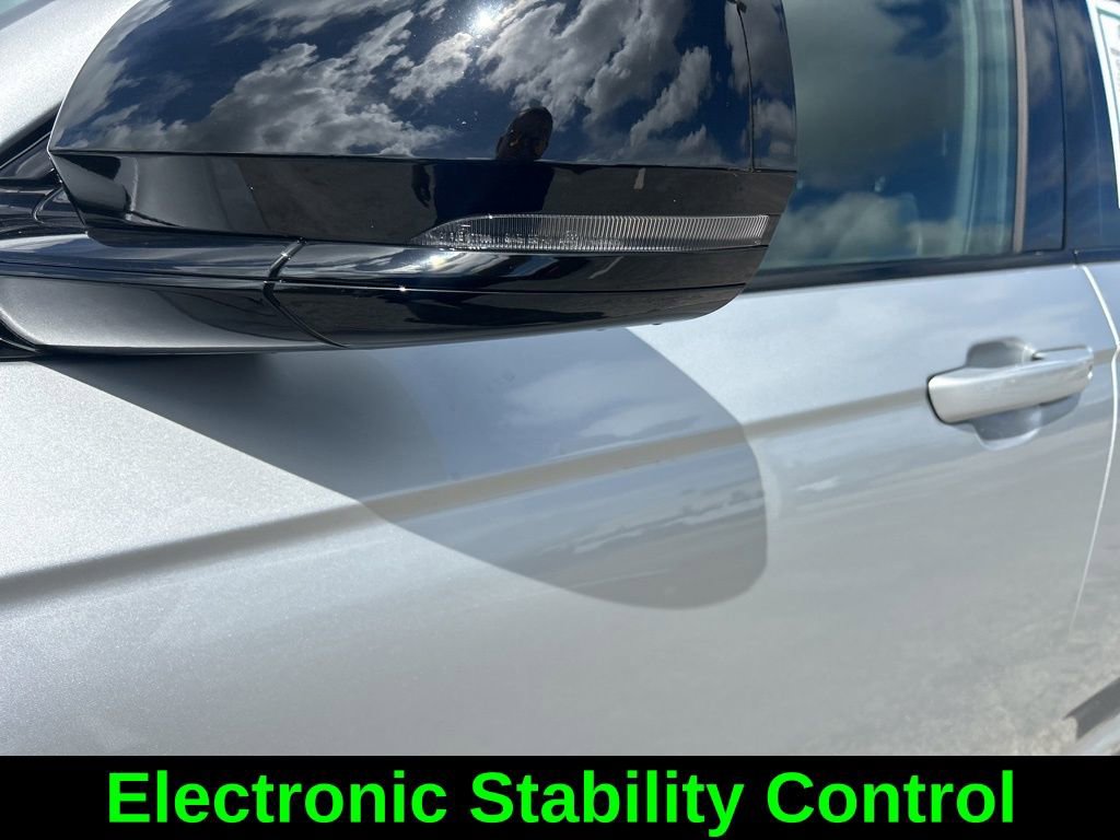 Certified 2025 Jeep Grand Cherokee Limited w/ Black Appearance Package image 21