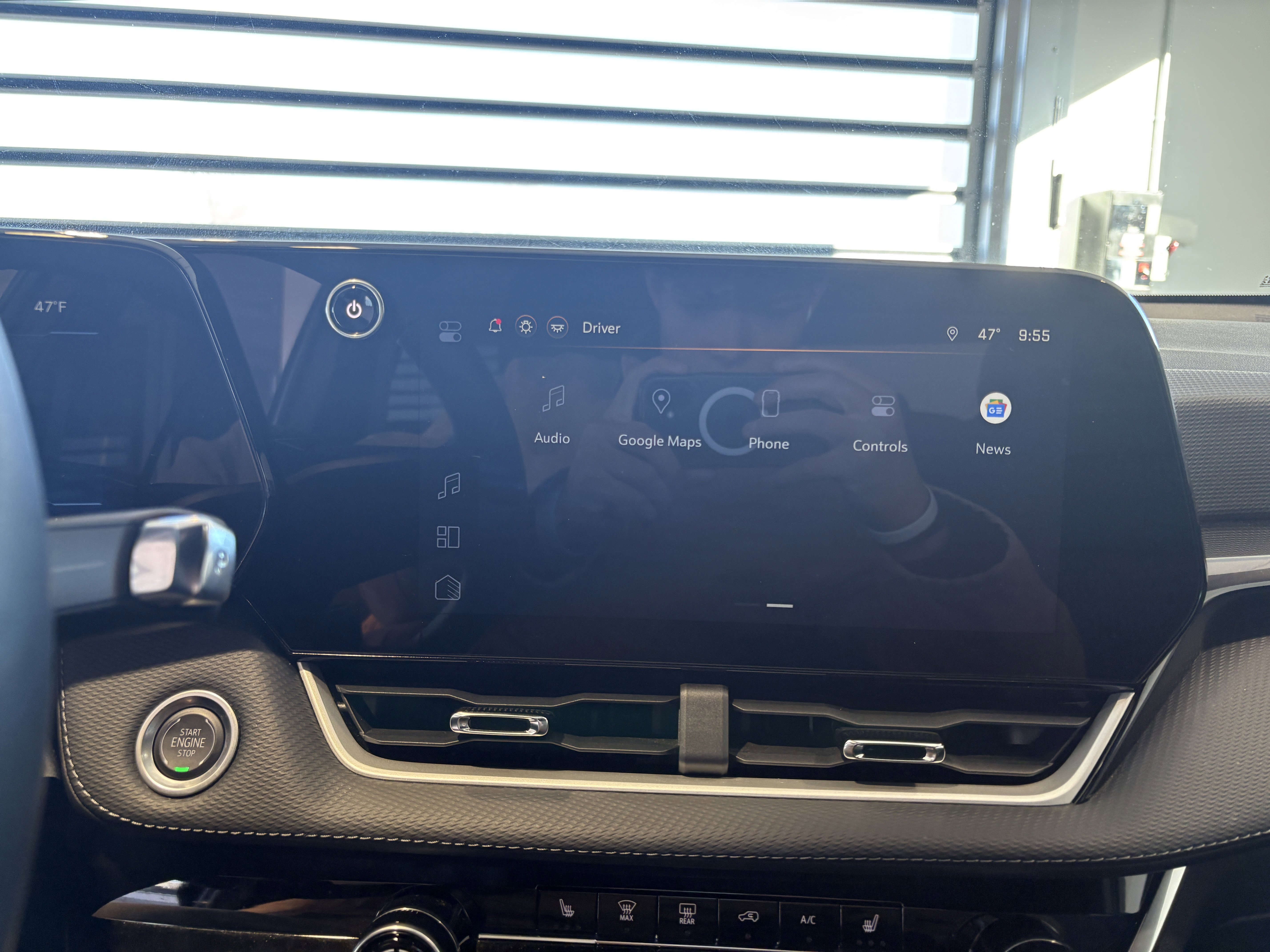 Used 2025 Chevrolet Equinox LT image 12