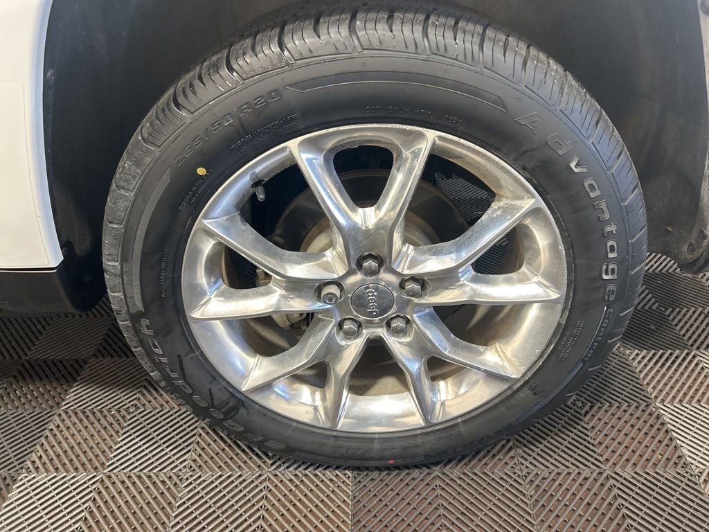 Used 2014 Jeep Grand Cherokee Summit image 30