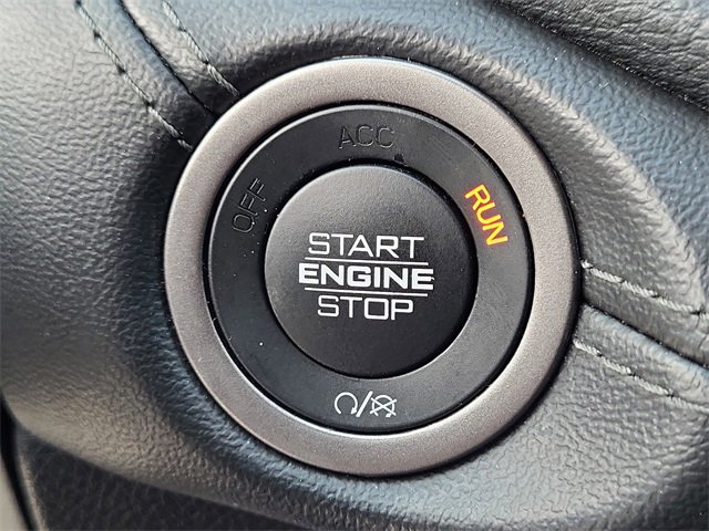 Used 2023 Dodge Durango SXT image 15