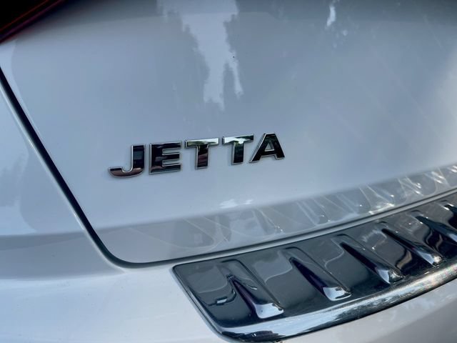 Used 2021 Volkswagen Jetta SE FWD image 23