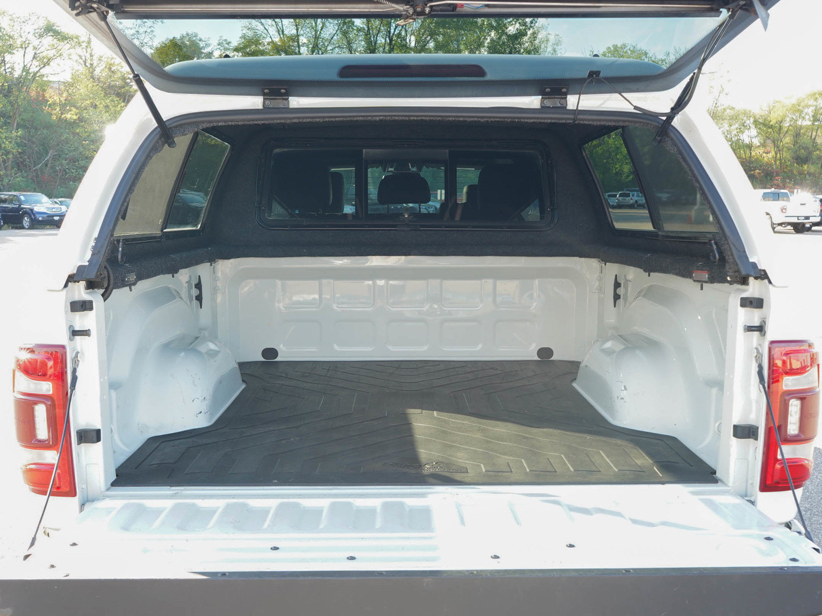 Used 2019 RAM 2500 Laramie AWD/4WD image 14