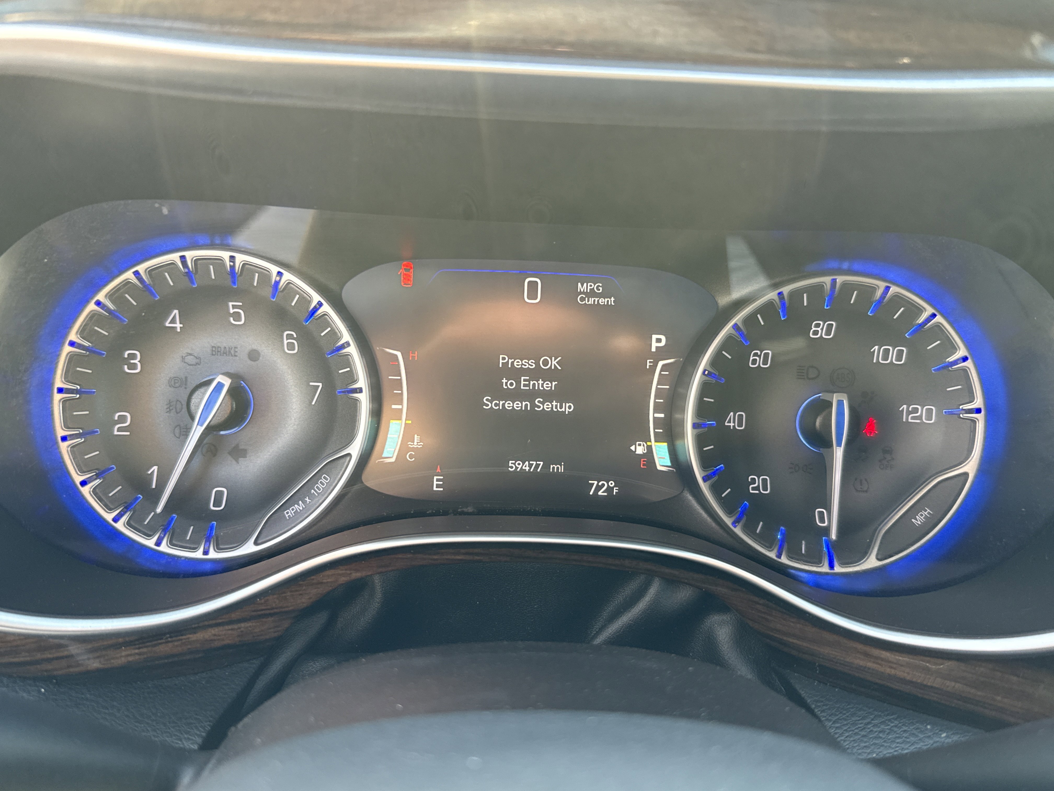 Used 2023 Chrysler Pacifica Limited FWD image 21